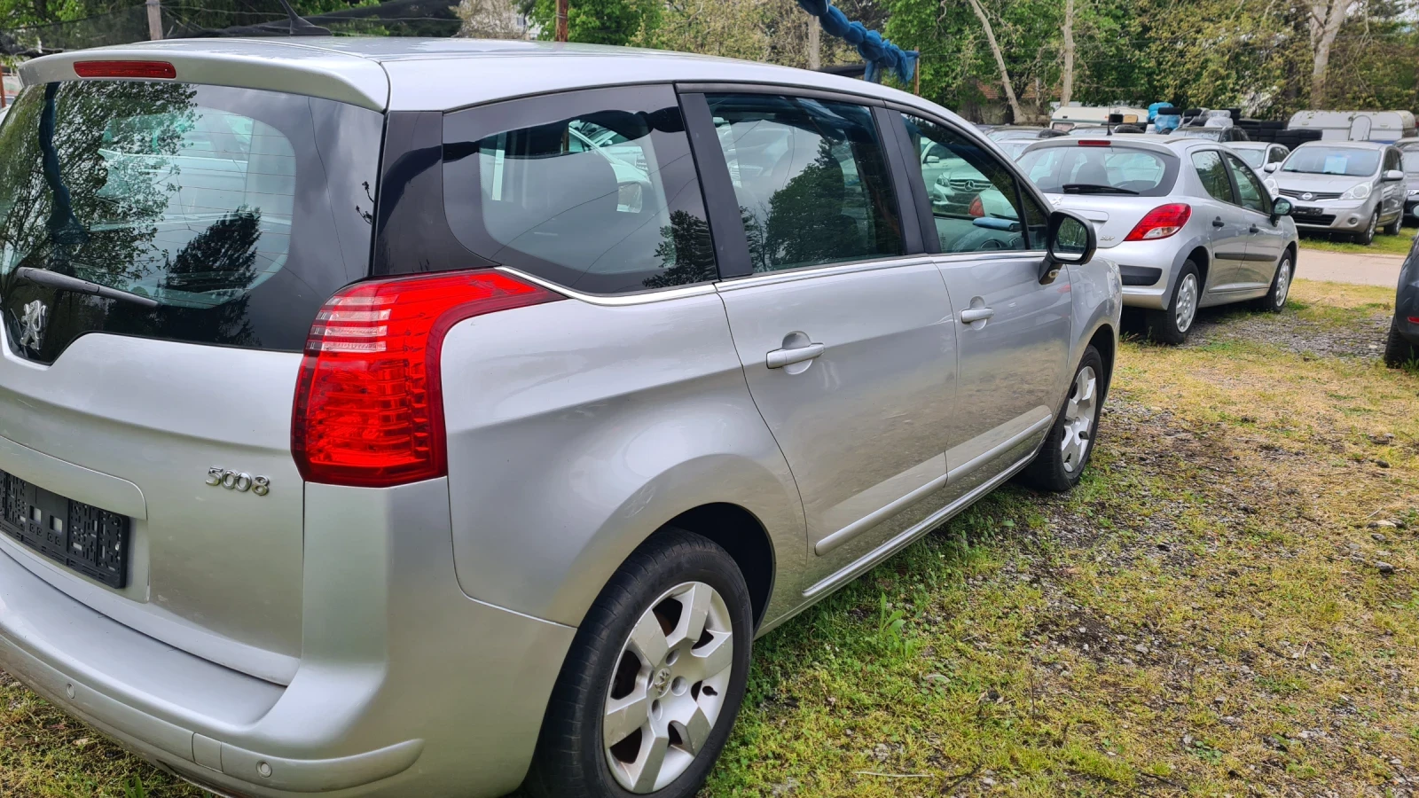 Peugeot 5008 1.6, 120 коня, 7 местен, снимка 5 - Автомобили и джипове - 54319700