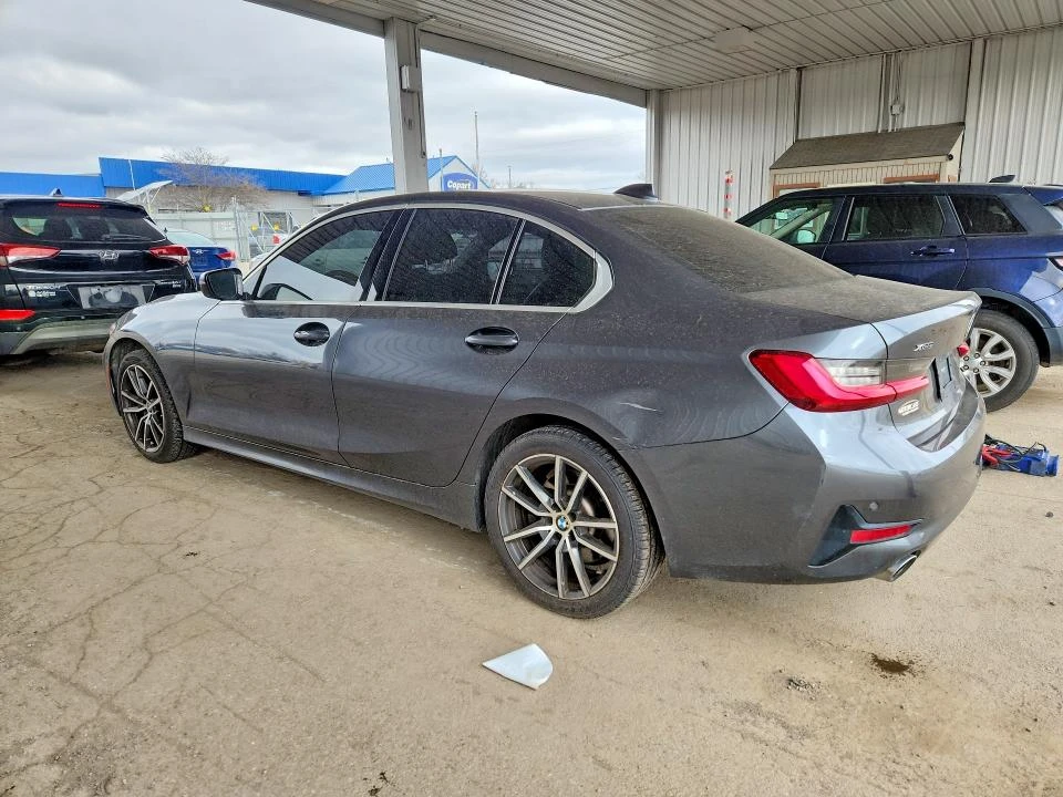 BMW 330 2.0L 4 ALL WHEEL DRIVE | Mobile.bg � ����������� 2