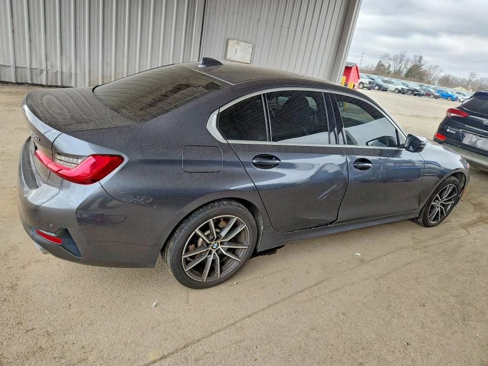 BMW 330 2.0L 4 ALL WHEEL DRIVE | Mobile.bg � ����������� 3