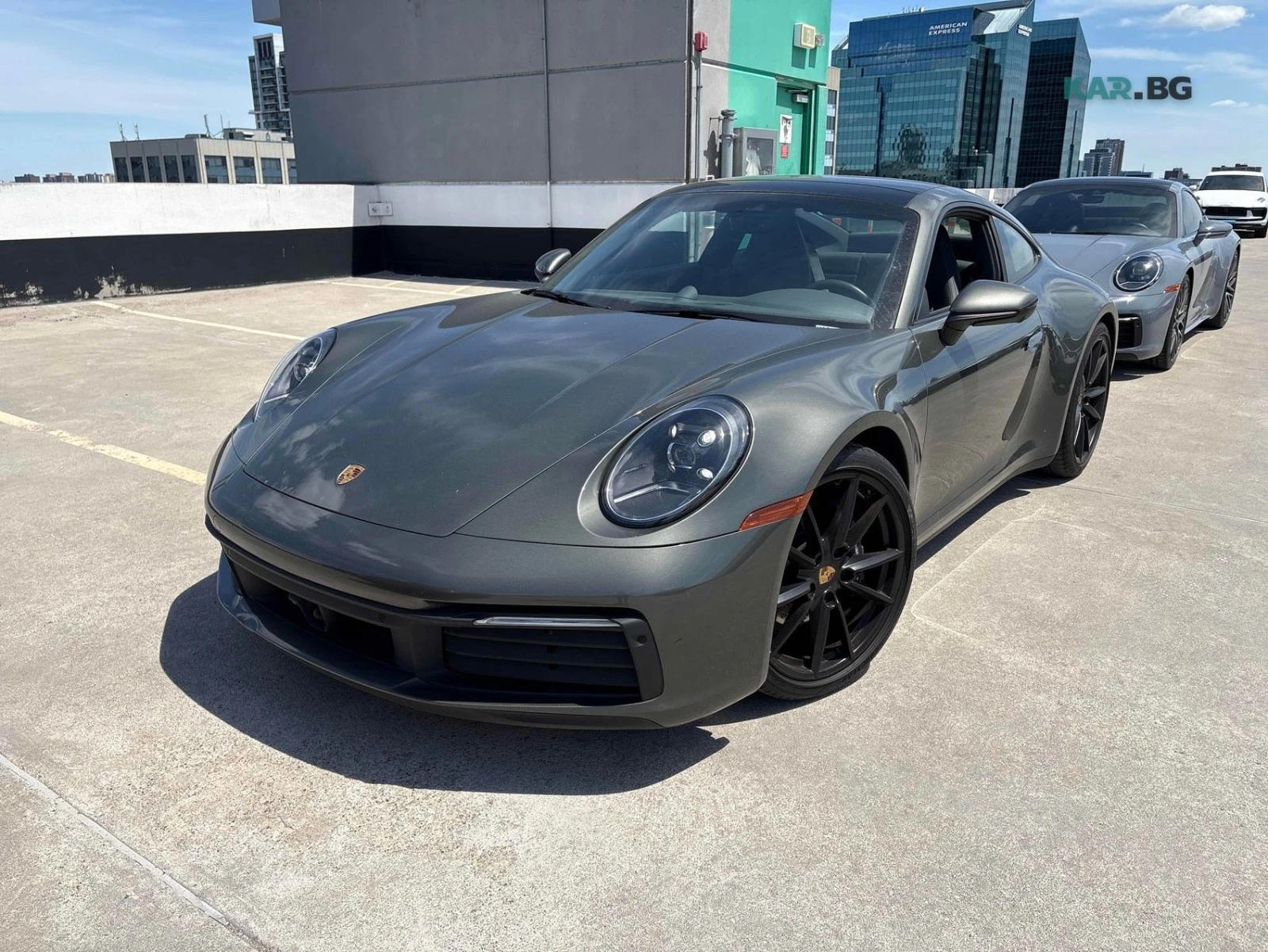 Porsche 911 CARRERA