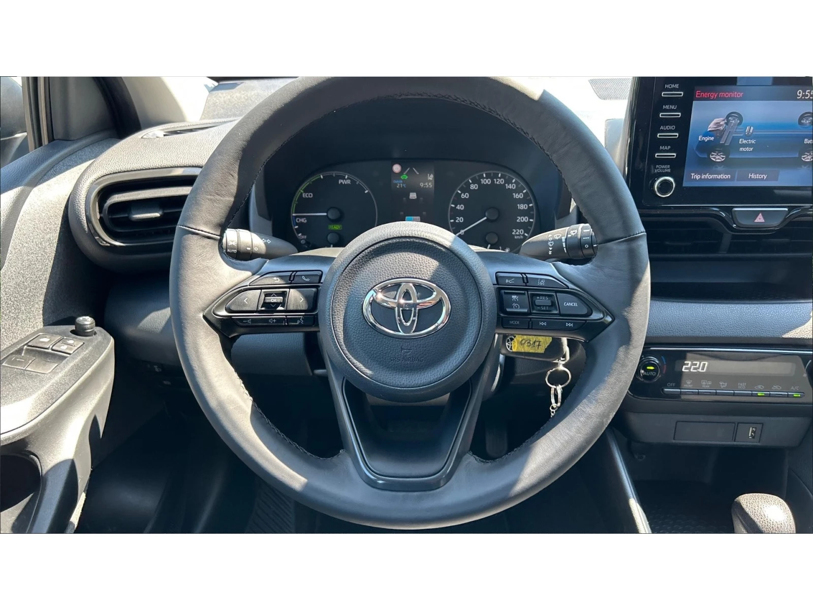 Toyota Yaris Месечна вноска от 200  , снимка 13 - Автомобили и джипове - 54830055