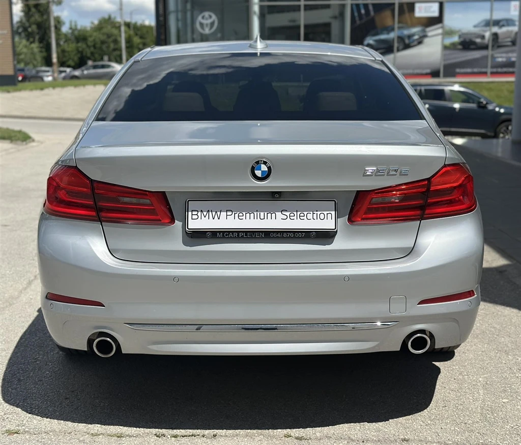 BMW 530E xDrive Седан, снимка 16 - Автомобили и джипове - 55314388