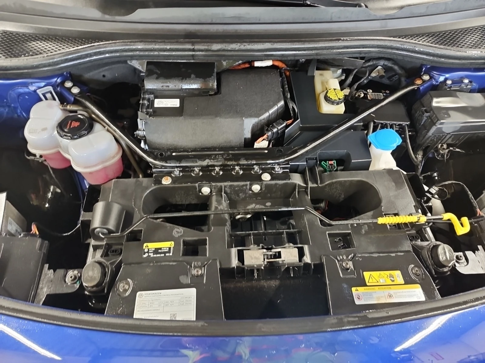 VW ID.4 * PRO * АВТОКРЕДИТ БЕЗ ПЪРВОНАЧАЛНА ВНОСКА* , снимка 16 - Автомобили и джипове - 55881072