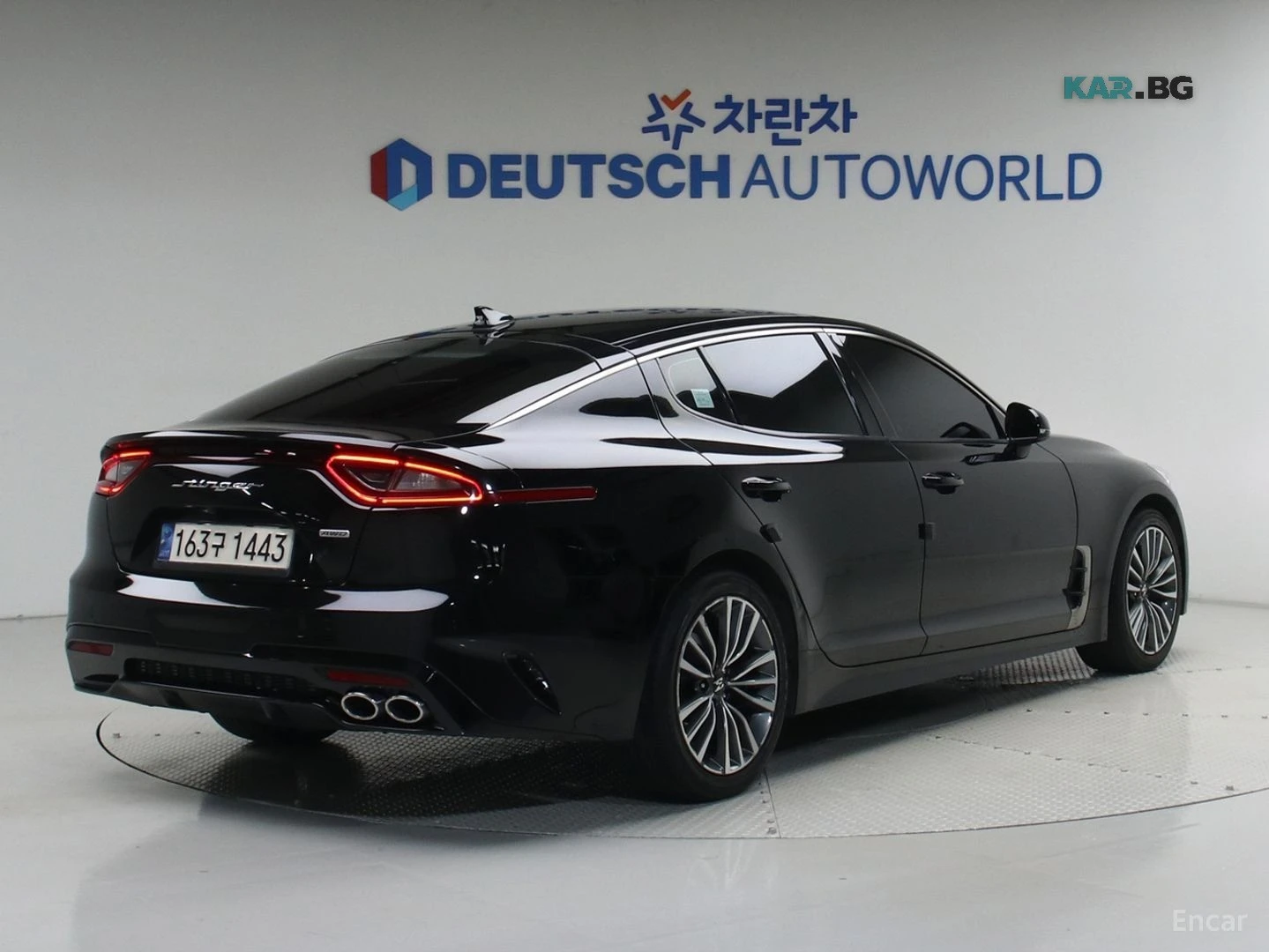 Kia Stinger AWD* PLATINUM* КАМЕРА* HEADUP* ПЕРА* ОБДУХВАНЕ* , снимка 3 - Автомобили и джипове - 55964452