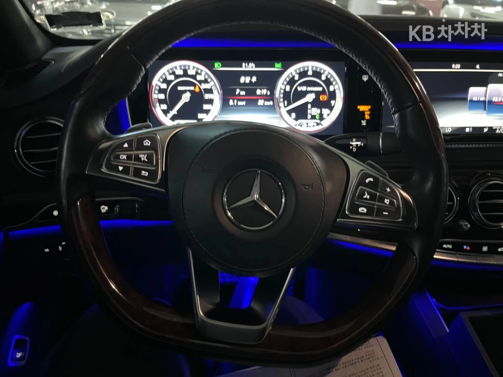 Mercedes-Benz S 63 AMG 4MATIC PERFORMANCE * КРАЙНА ЦЕНА* TV, снимка 6 - Автомобили и джипове - 56049511