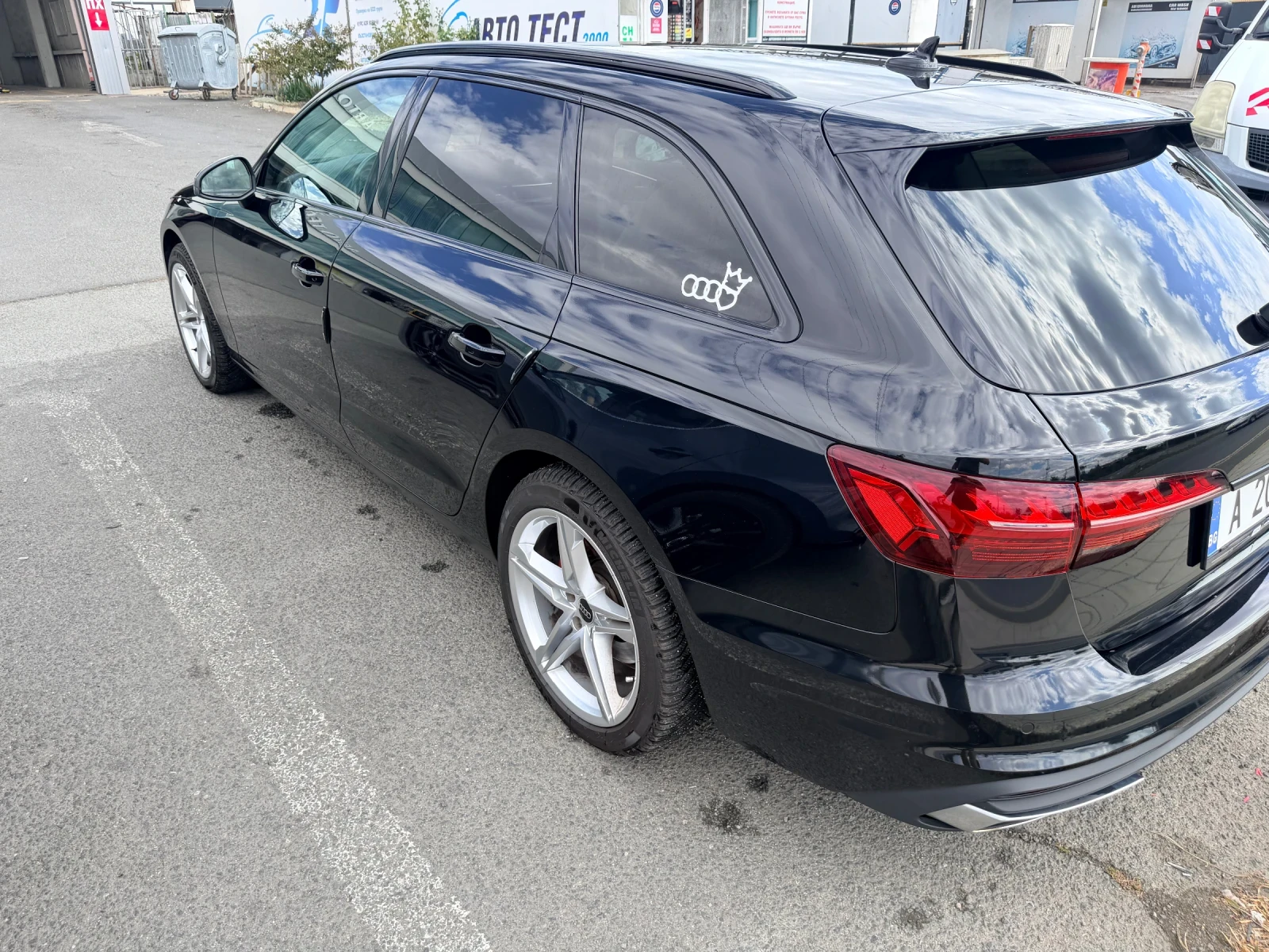 Audi A4 Аvant 30TDI S-tronic Diesel-Electric, снимка 4 - Автомобили и джипове - 56194322
