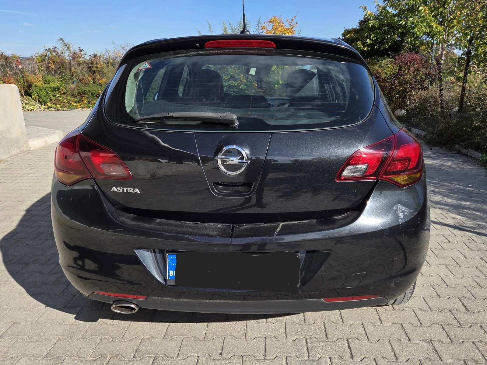 Opel Astra J 1.4 Turbo BiFuel, снимка 6 - Автомобили и джипове - 56649795