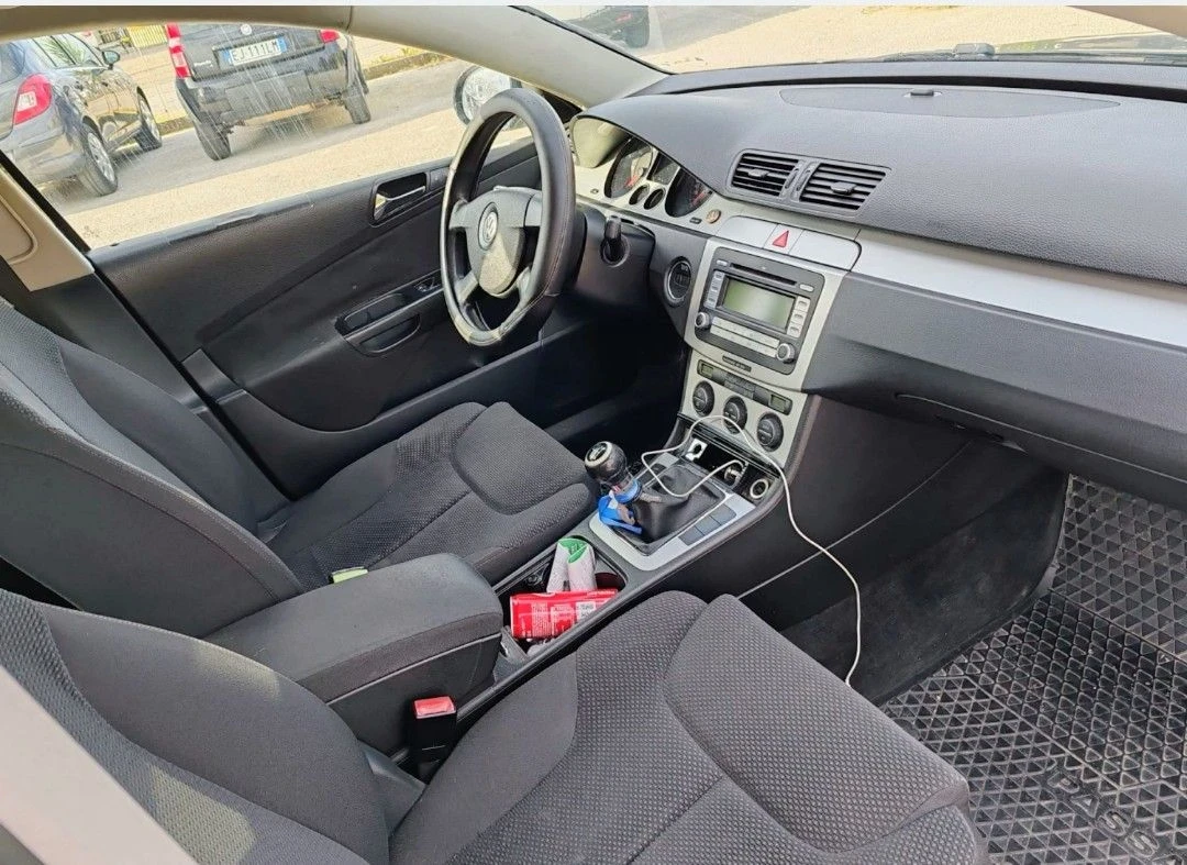 VW Passat 2.0 TDI 8V BMP - Вс.платено, снимка 10 - Автомобили и джипове - 56686098