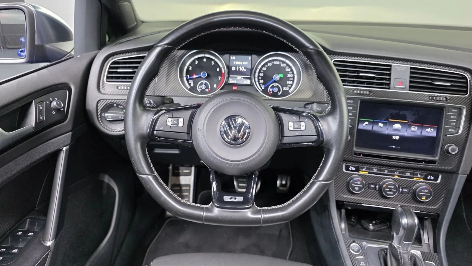 VW Golf, снимка 13 - Автомобили и джипове - 56689689