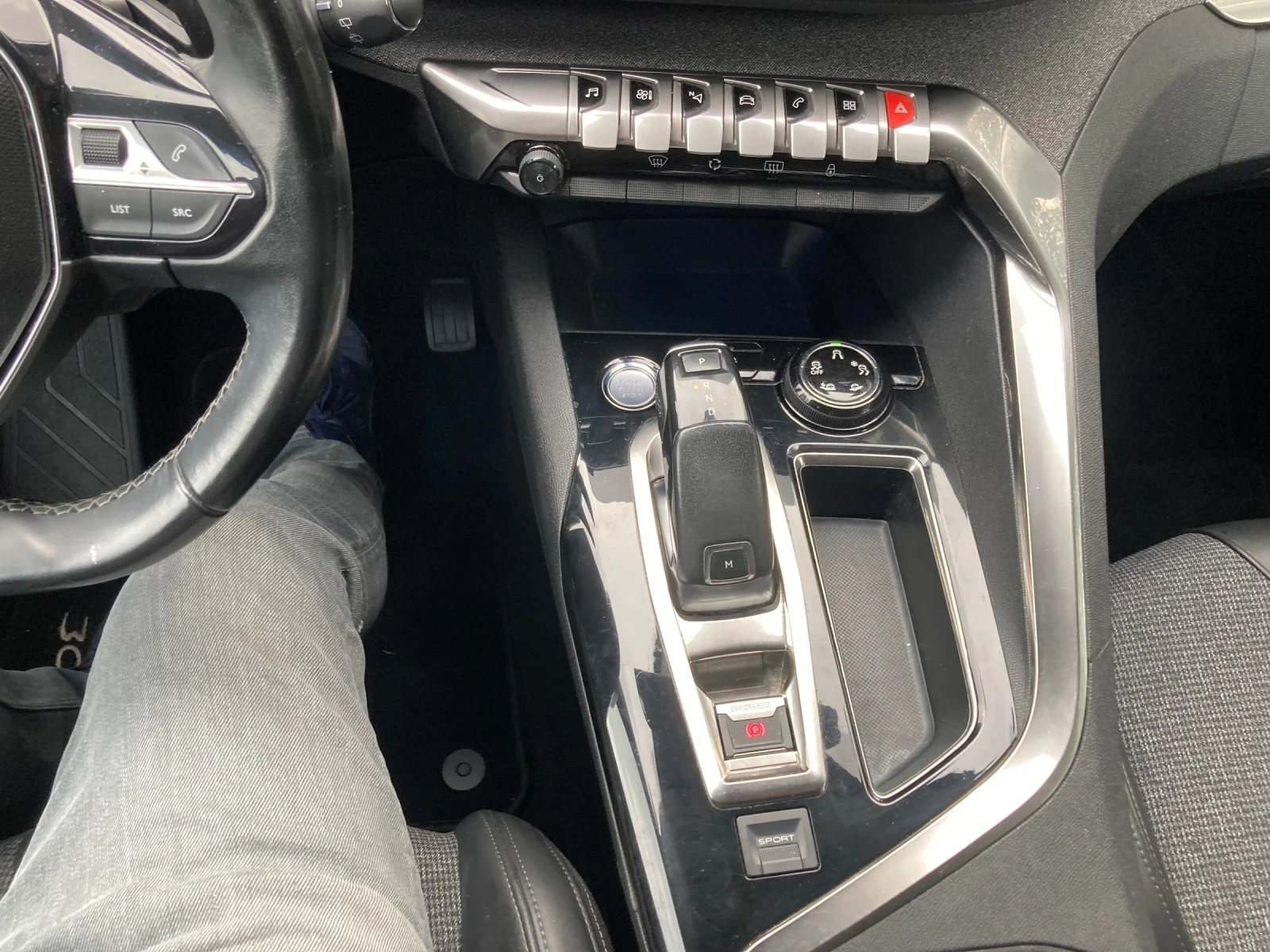 Peugeot 3008   ТОП, снимка 12 - Автомобили и джипове - 56706429