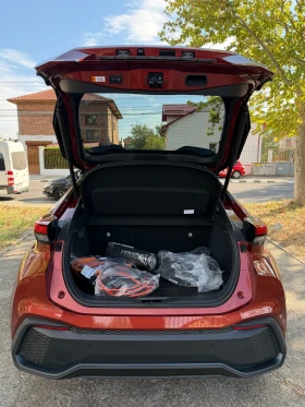 Toyota C-HR 2.0 BENZIN GERMANY PLUGIN-HIBRID | Auto.bg — изображение 15