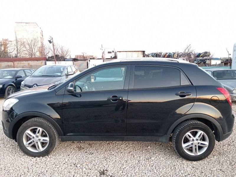 SsangYong Korando Korando 2.0 e-XDi 4WD, снимка 4 - Автомобили и джипове - 45136348