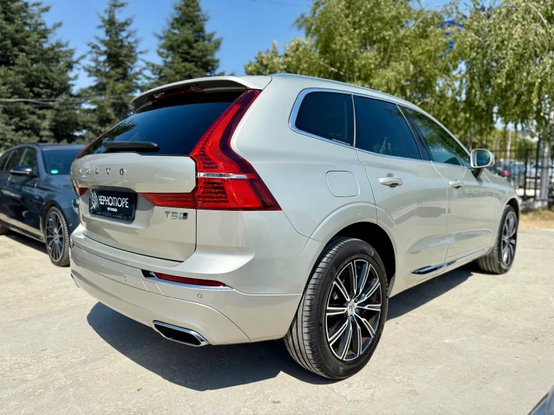 Volvo XC60 2.0 T5 AWD Inscription FULL, снимка 6 - Автомобили и джипове - 51420279