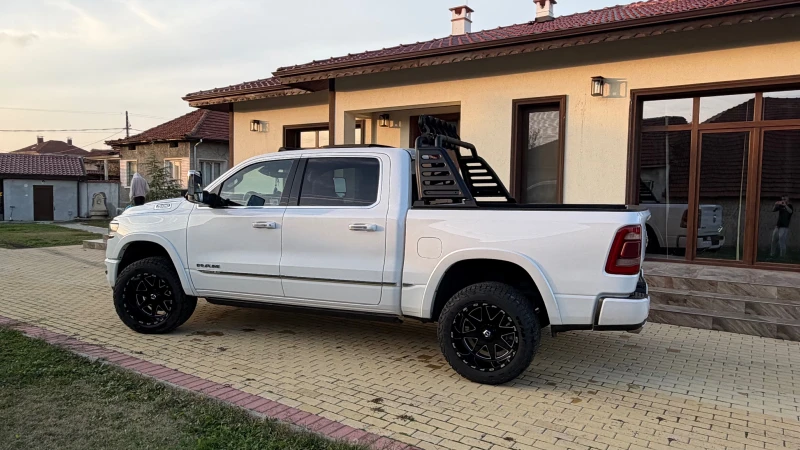 Dodge RAM 1500, снимка 13 - Автомобили и джипове - 52568177
