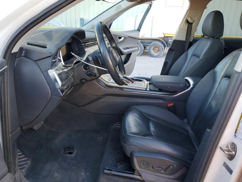Audi Q7 55TFSI* ДИГИТАЛНО* ТАБЛО* ДИСТРТОНИК* 360КАМЕРА* М, снимка 9 - Автомобили и джипове - 53525414