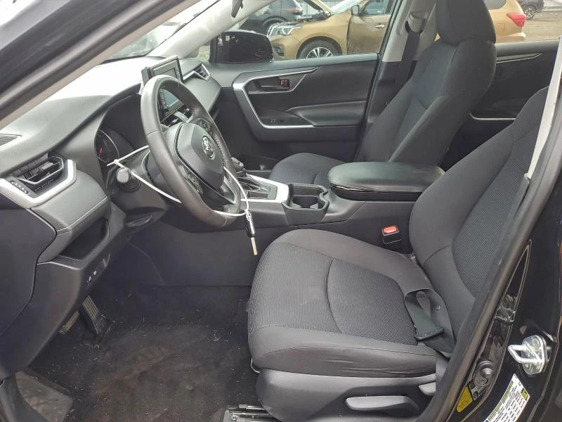 Toyota Rav4 2.5L 4 Front-wheel Drive, снимка 13 - Автомобили и джипове - 53034919