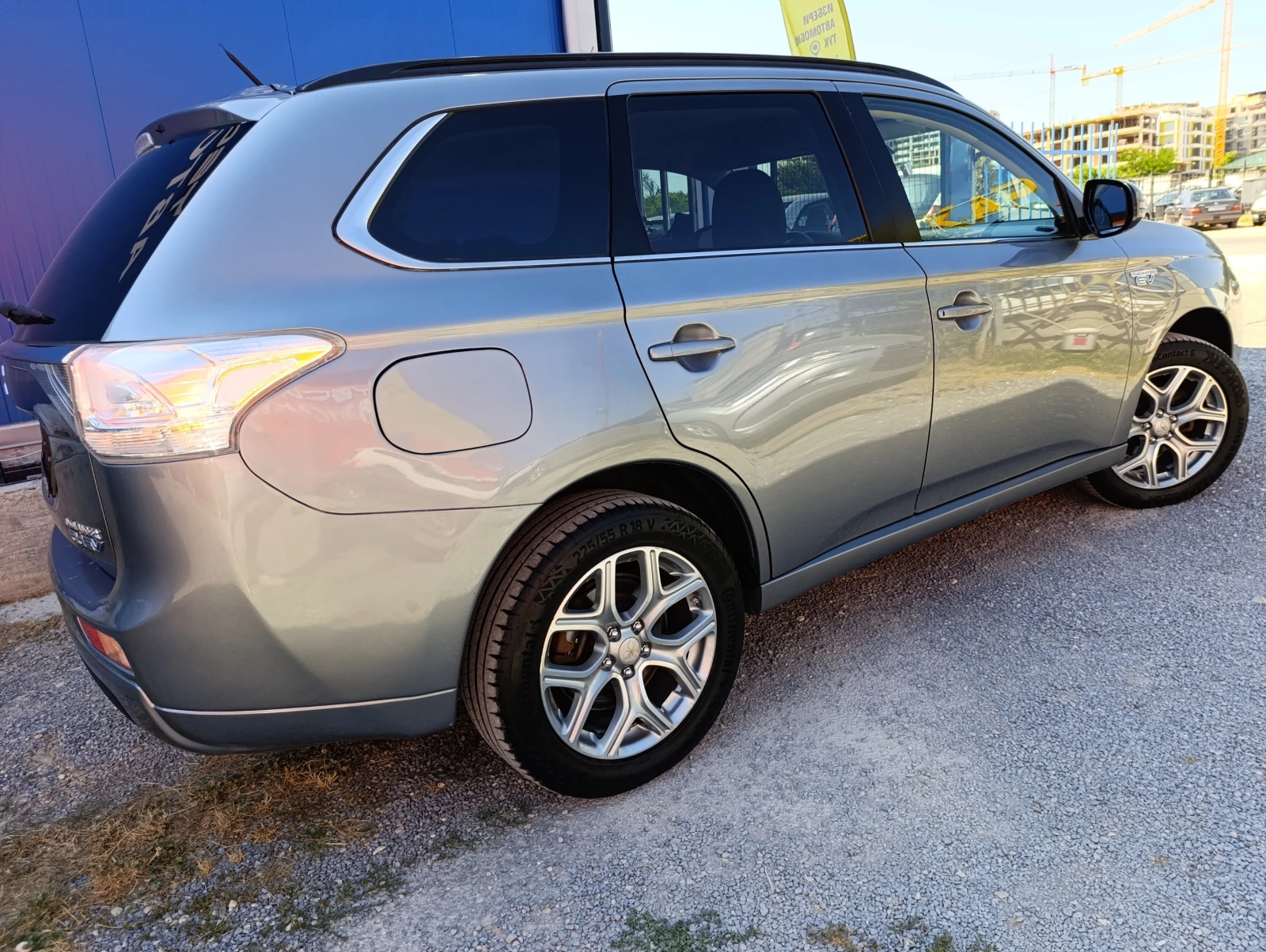 Mitsubishi Outlander PHEV 2.0 EV - изображение 5