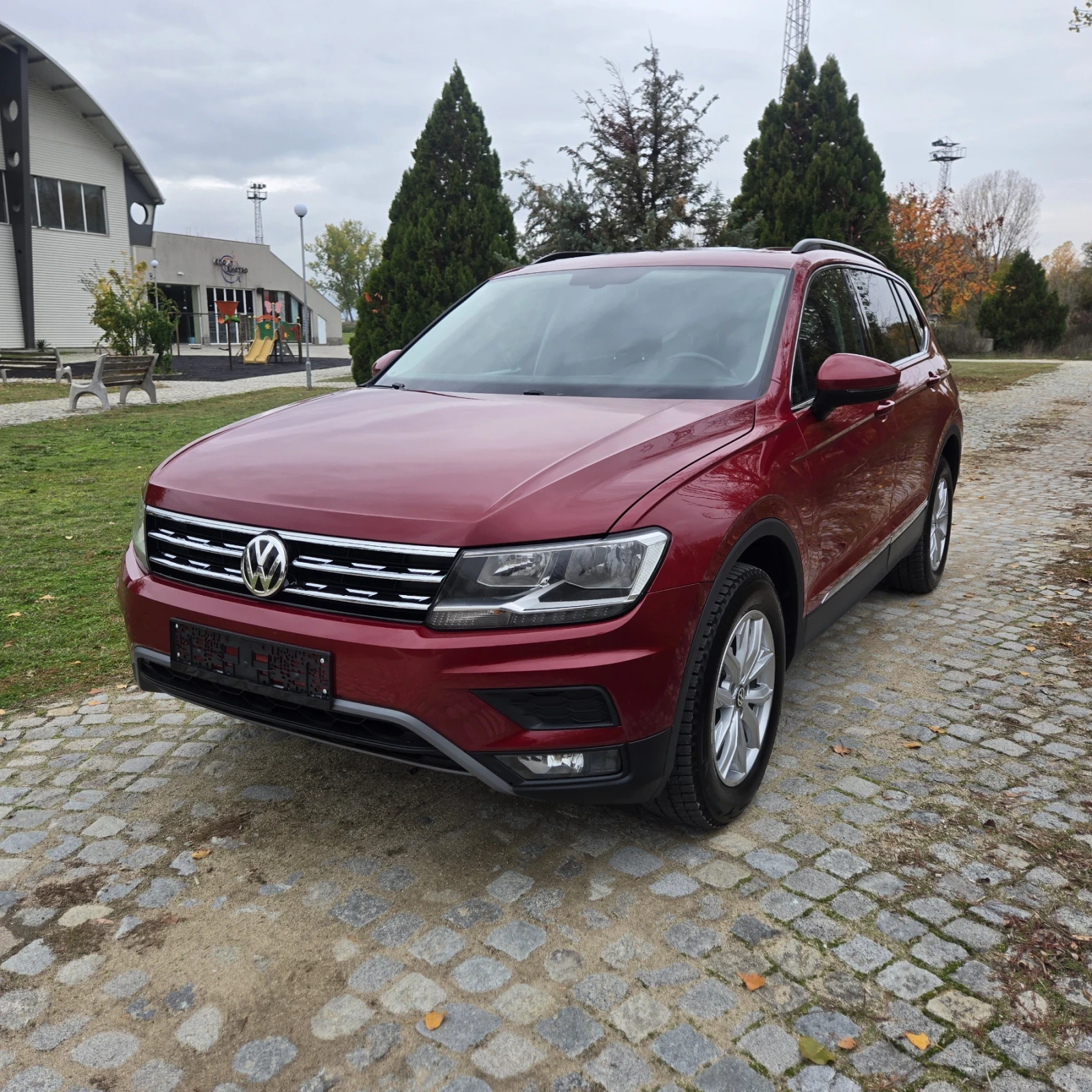 VW Tiguan ALLSPACE, 4X4, 2.0L, TSI | Mobile.bg   3