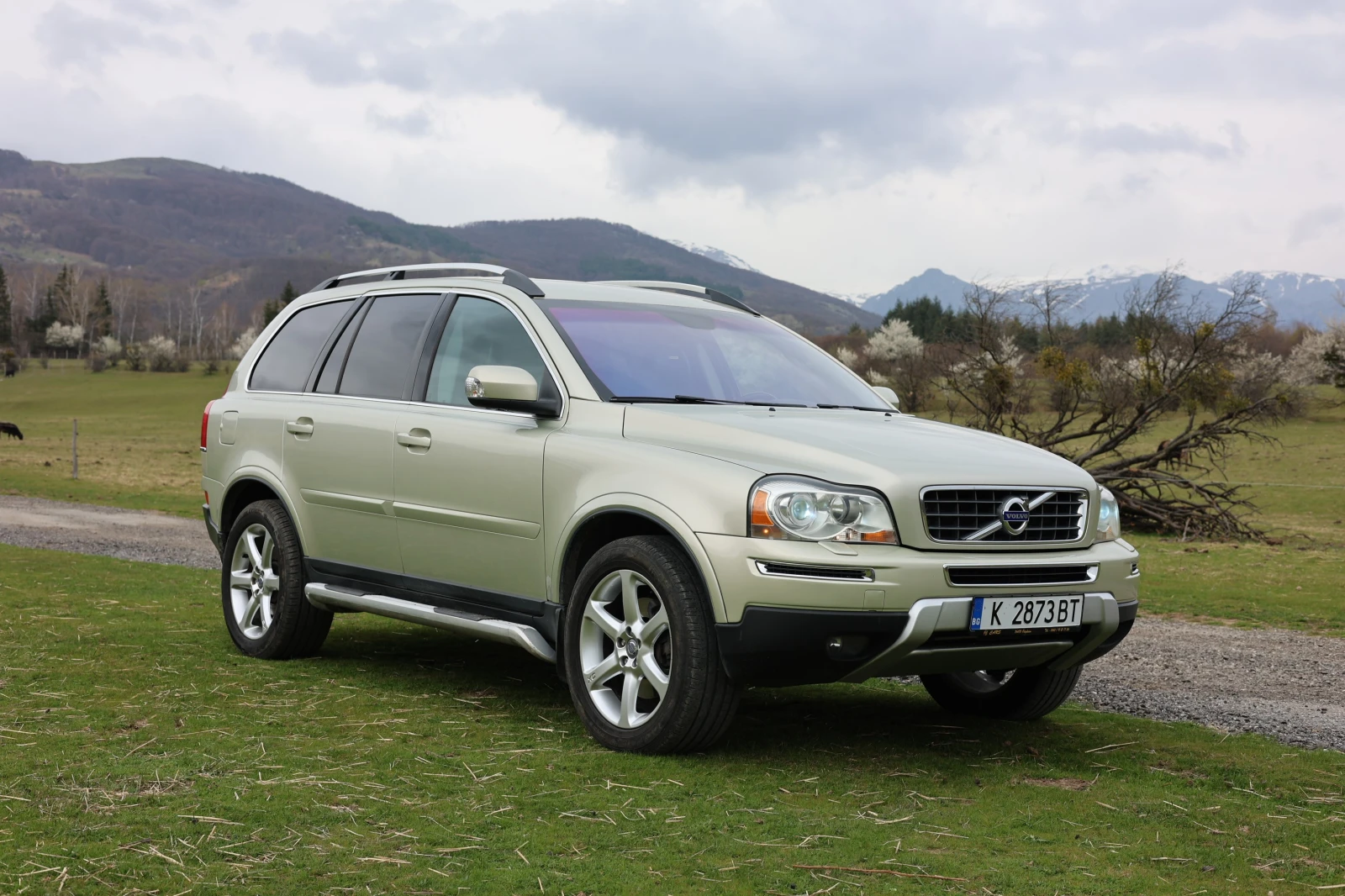 Volvo Xc90 D5, снимка 3 - Автомобили и джипове - 54223270
