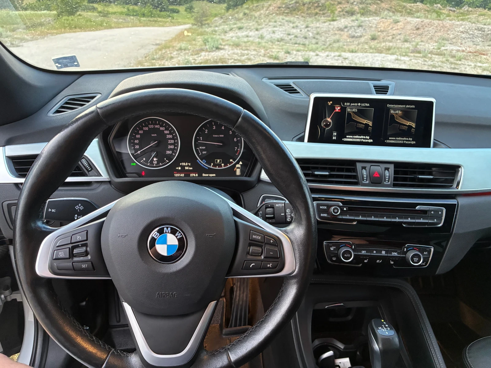 BMW X1 XDrive* PANORAMA* 125 000 Реални км* Carplay* Каме, снимка 12 - Автомобили и джипове - 54759672