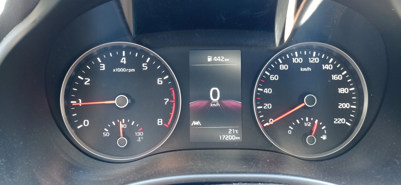 Kia Stonic | Mobile.bg � ����������� 11