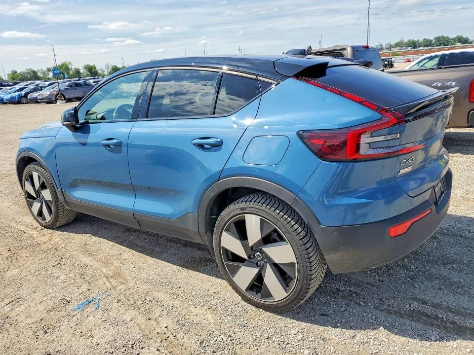 Volvo XC40 RECHARGE ULTIMATE, снимка 2 - Автомобили и джипове - 54970393