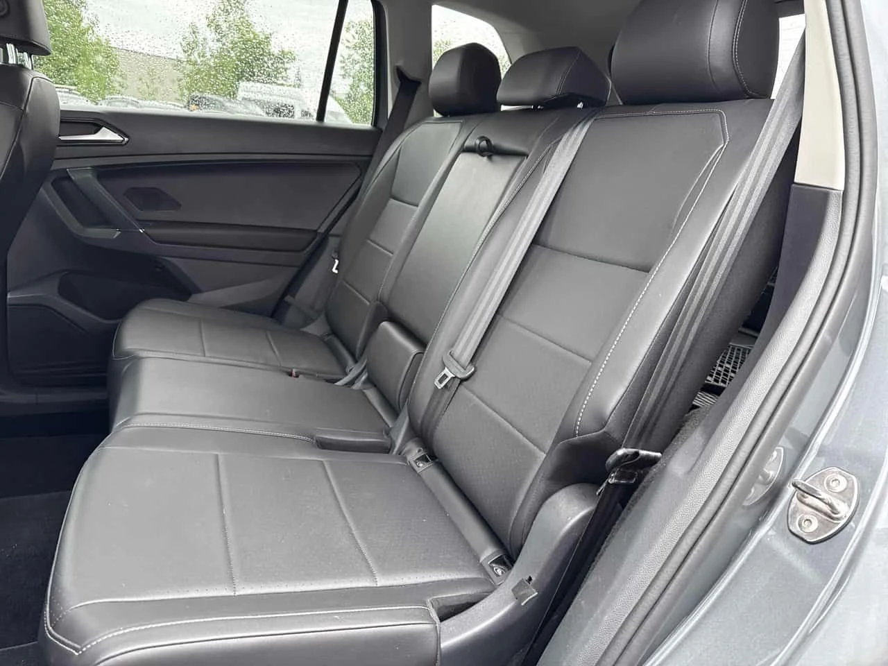 VW Tiguan * Comfortline * , снимка 10 - Автомобили и джипове - 55031451