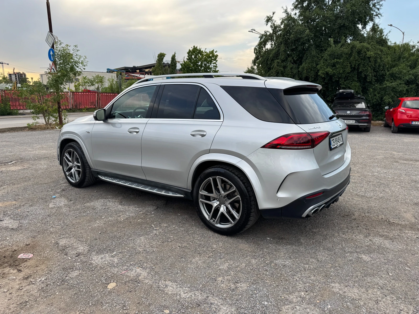 Mercedes-Benz GLE 53 4MATIC BURMESTER 3D / AIR BALANCE / 1 СОБСТВЕНИК, снимка 7 - Автомобили и джипове - 55623758