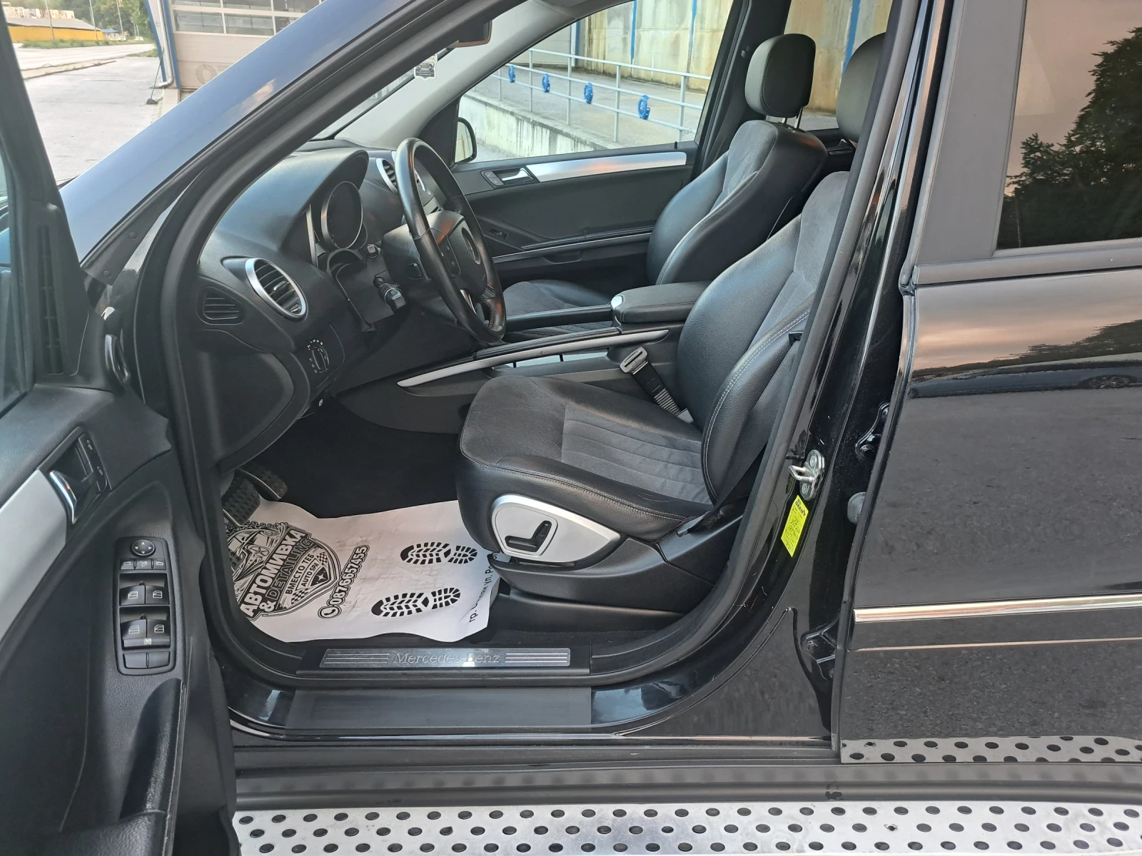 Mercedes-Benz ML 320 4matic, снимка 9 - Автомобили и джипове - 56075209
