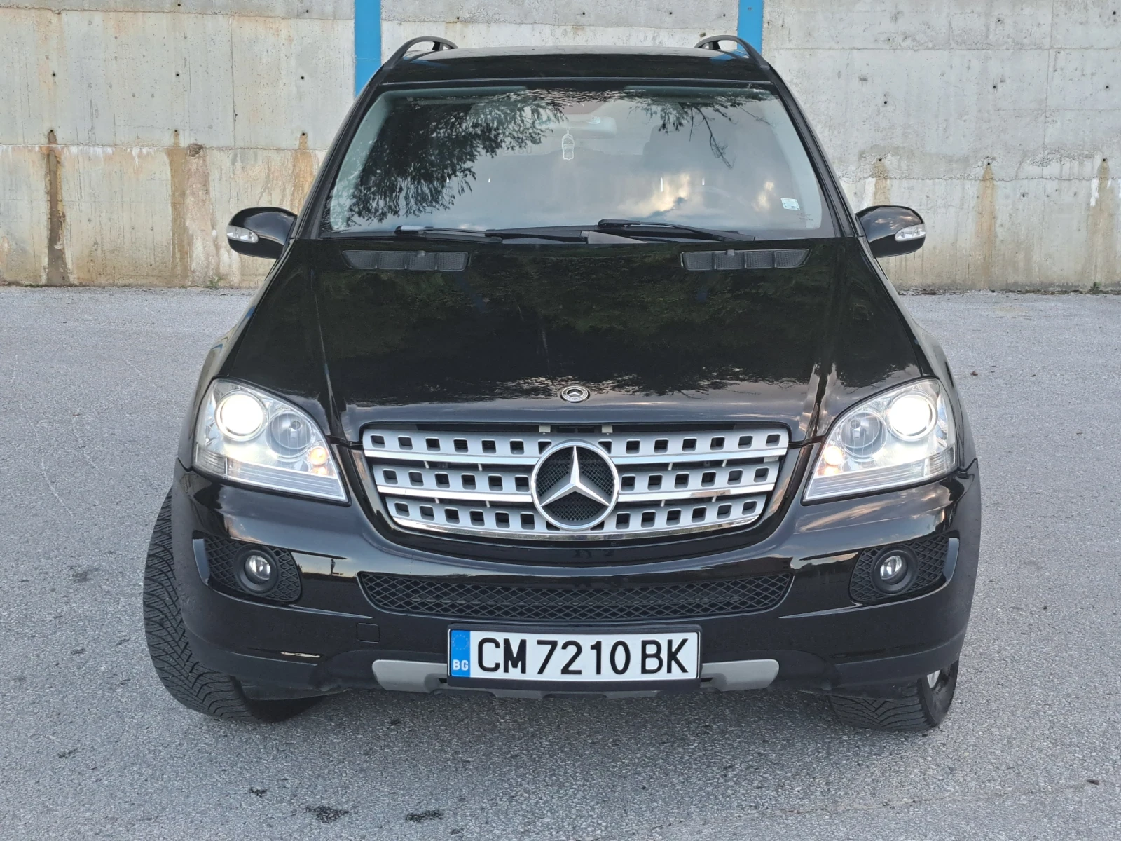 Mercedes-Benz ML 320 4matic, снимка 2 - Автомобили и джипове - 56075209