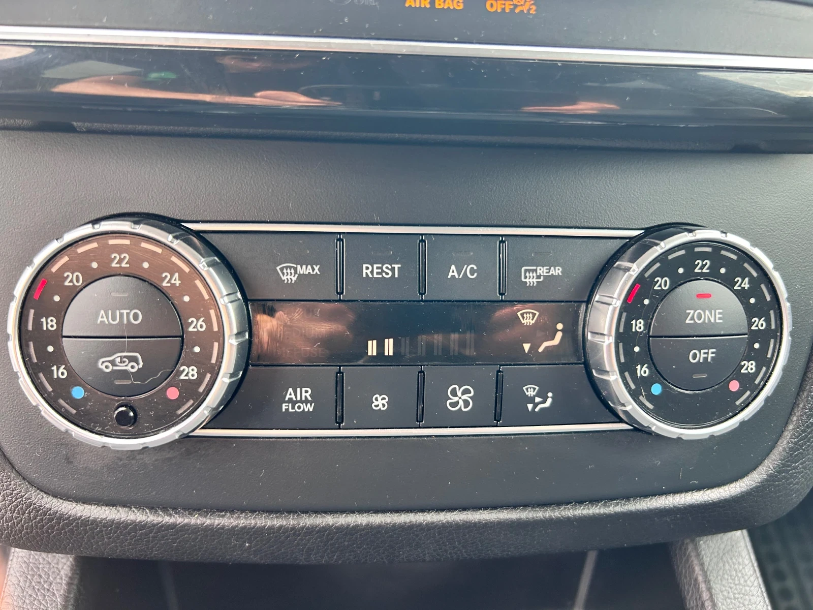 Mercedes-Benz GLE 350 350/AMG line , снимка 14 - Автомобили и джипове - 56277271