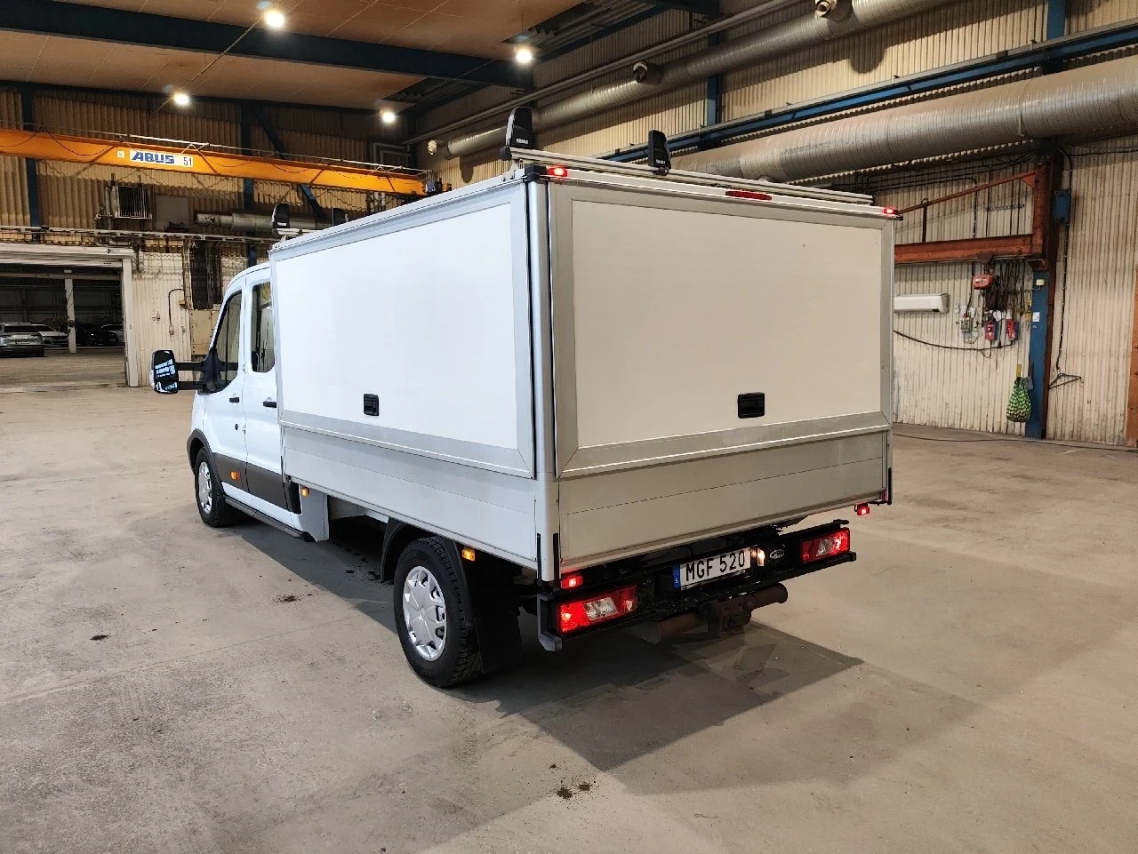 Ford Transit Бордови - изображение 4