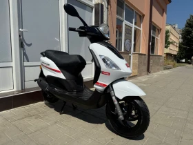     Derbi 50 Boulevard