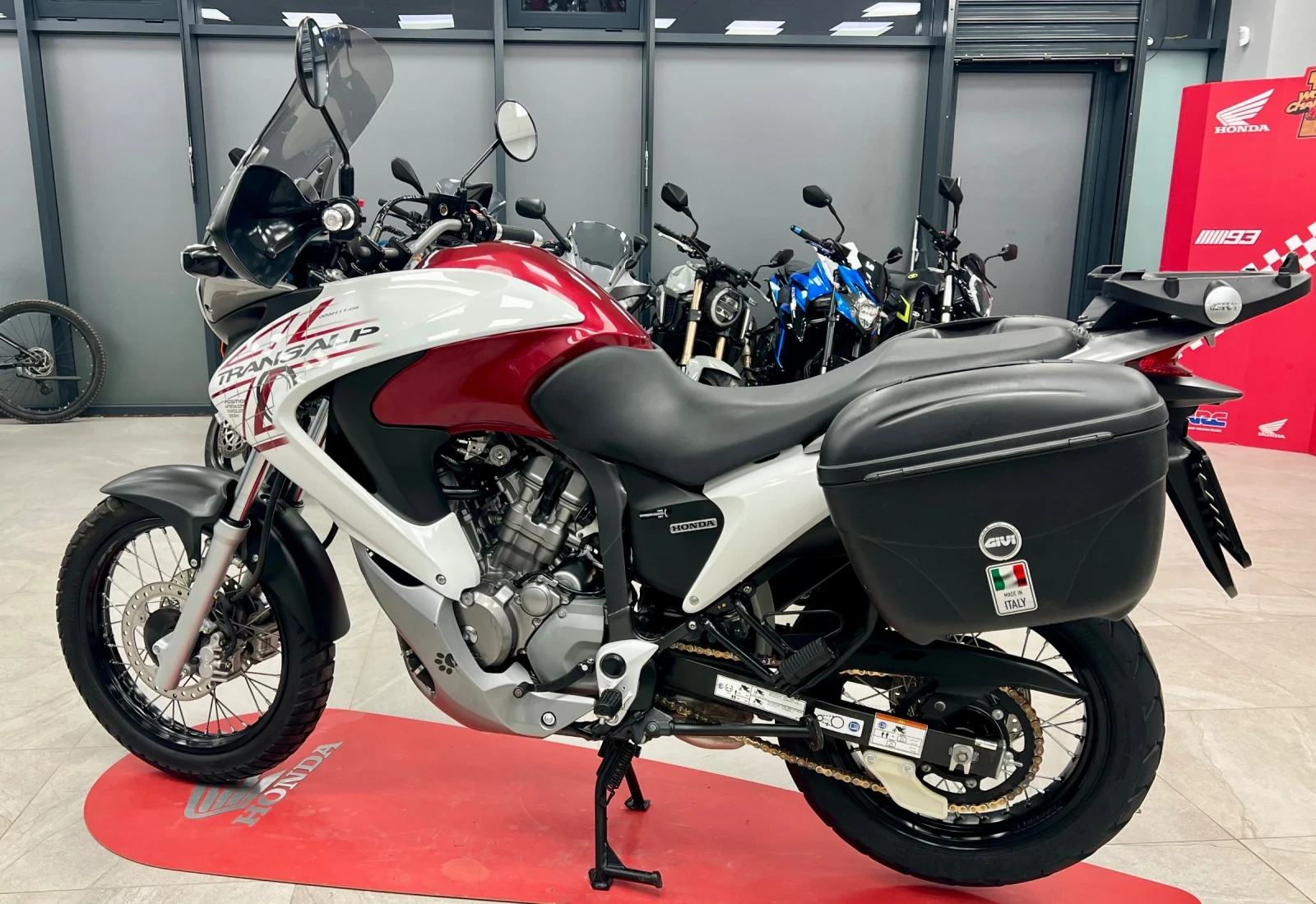Honda Xl 700 2010 - изображение 10