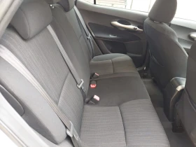 Toyota Auris 1.4, снимка 13