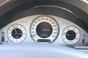 Mercedes-Benz E 220, снимка 13