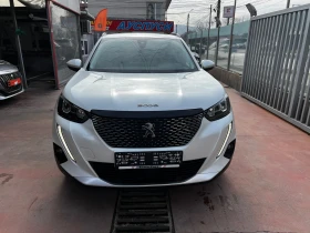     Peugeot 2008 1.2 Allure 3D i-cockpit  Carplay Navi LED