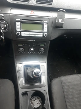 VW Passat 1.6FSI, снимка 11