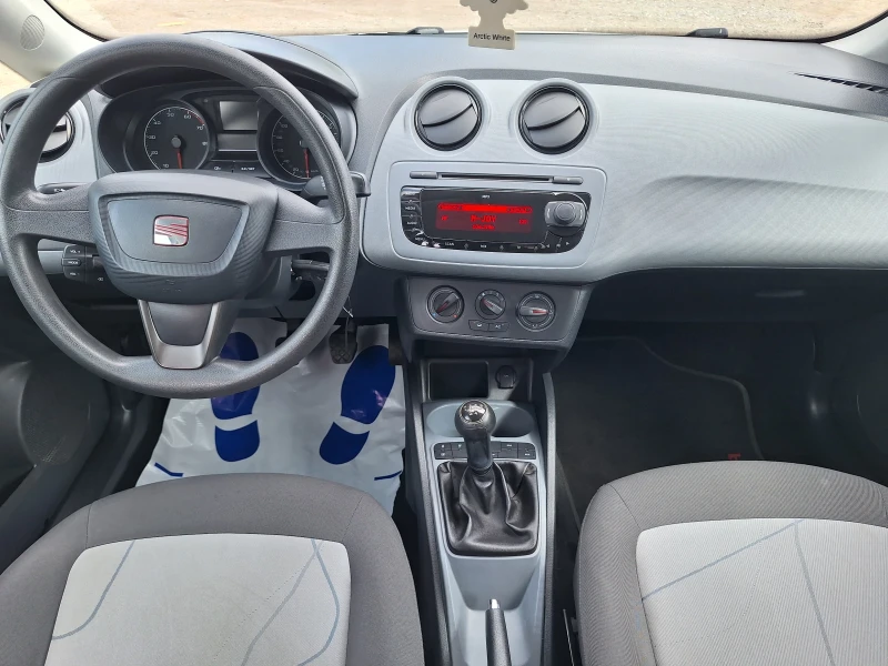 Seat Ibiza 1.2i , снимка 15 - Автомобили и джипове - 47540894