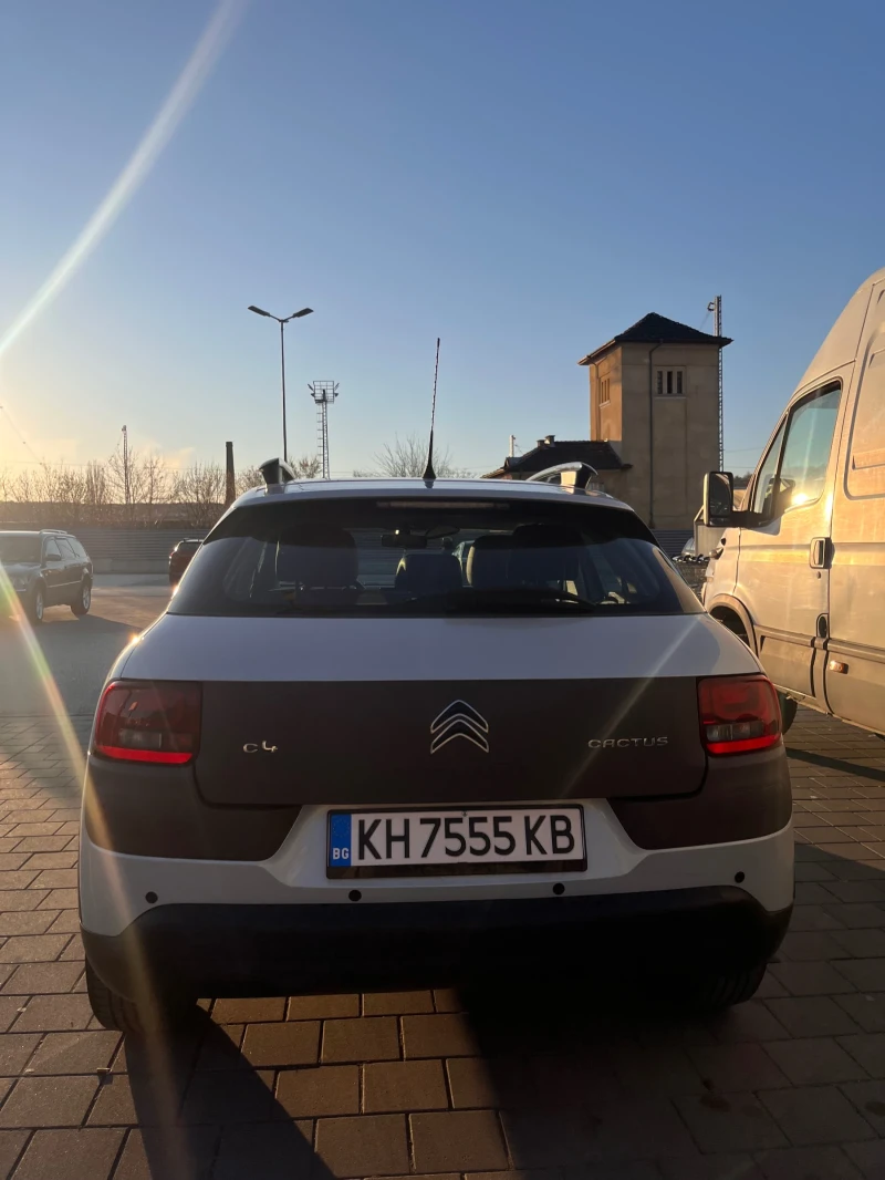 Citroen C4 Cactus Напълно обслужен, снимка 2 - Автомобили и джипове - 49577430