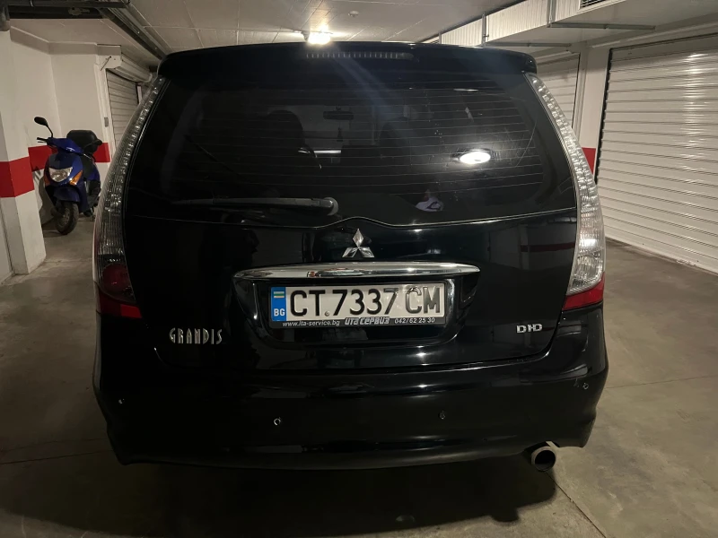 Mitsubishi Grandis 2.0 Di-D, снимка 2 - Автомобили и джипове - 52548886