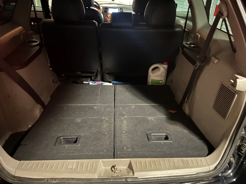 Mitsubishi Grandis 2.0 Di-D, снимка 13 - Автомобили и джипове - 52548886