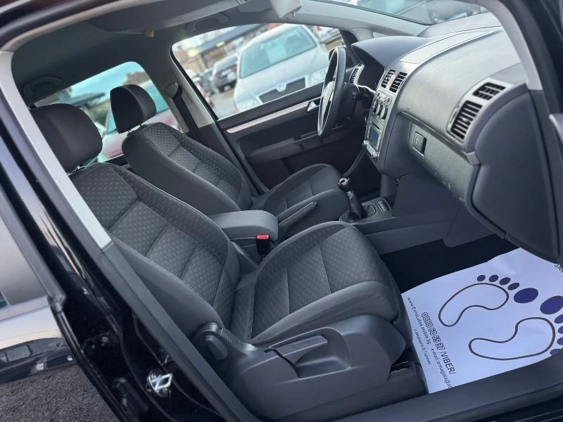 VW Touran 1.9TDI 105кс 6с 7-места FaceLift, снимка 14 - Автомобили и джипове - 52632358
