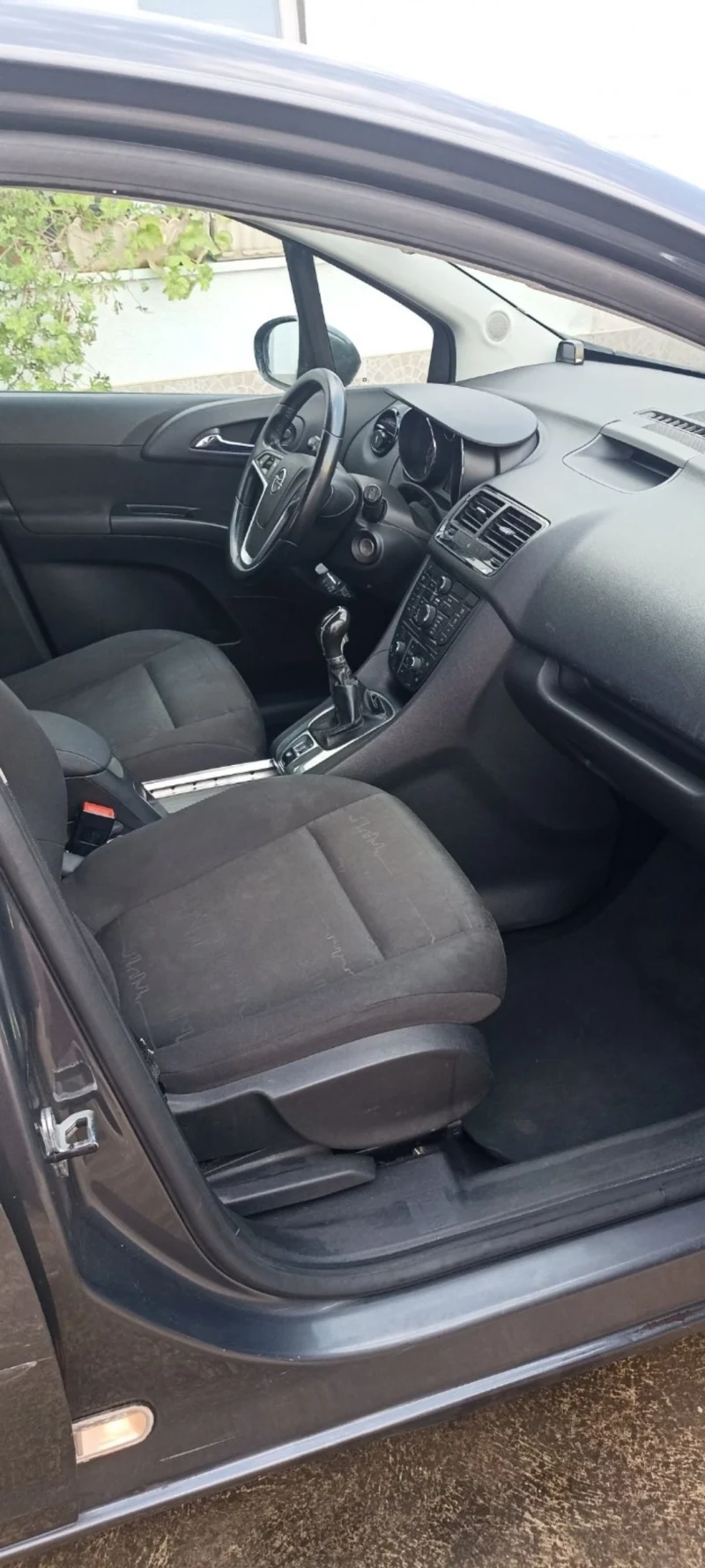 Opel Meriva, снимка 6 - Автомобили и джипове - 53395127