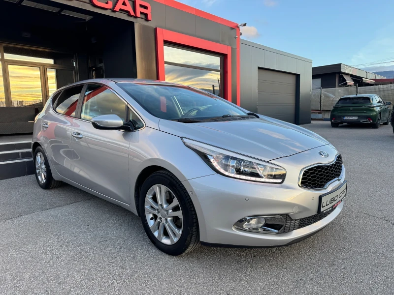 Kia Ceed 1.6D-АВТОМАТИК-KEYLESS-NAVI-CAMERA-LANE ASSIST, снимка 6 - Автомобили и джипове - 53456471