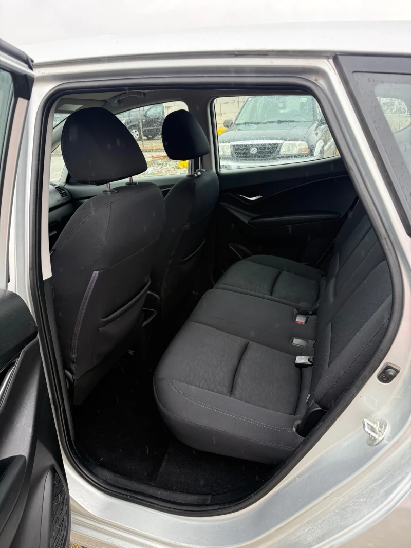 Hyundai Ix20 1.4CRDI* 6ск.* ЛИЗИНГ, снимка 7 - Автомобили и джипове - 53562116