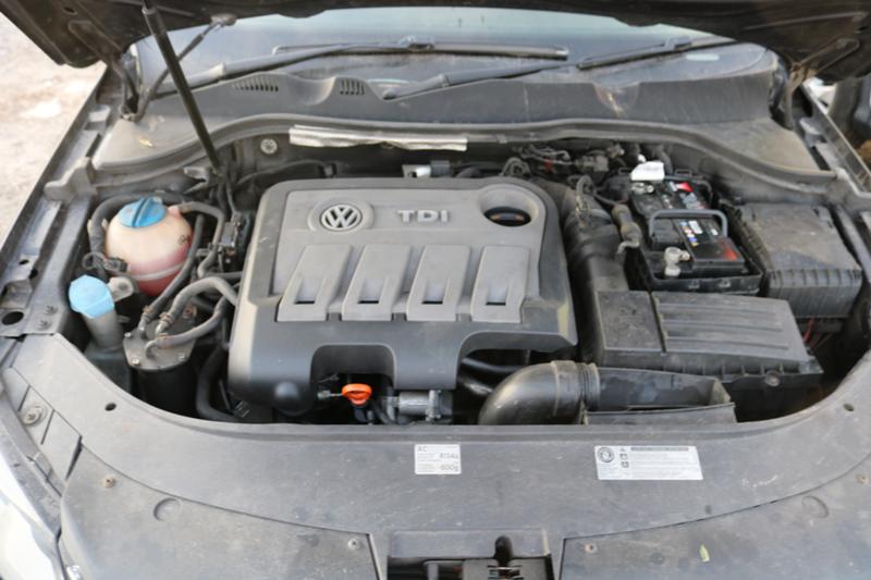 VW Passat 2.0 TDI, снимка 16 - Автомобили и джипове - 31720293
