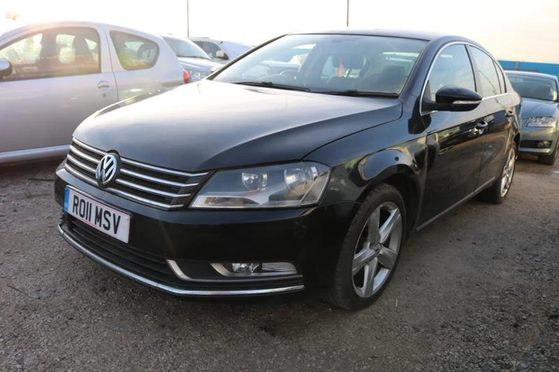 VW Passat 2.0 TDI, снимка 2 - Автомобили и джипове - 31720293