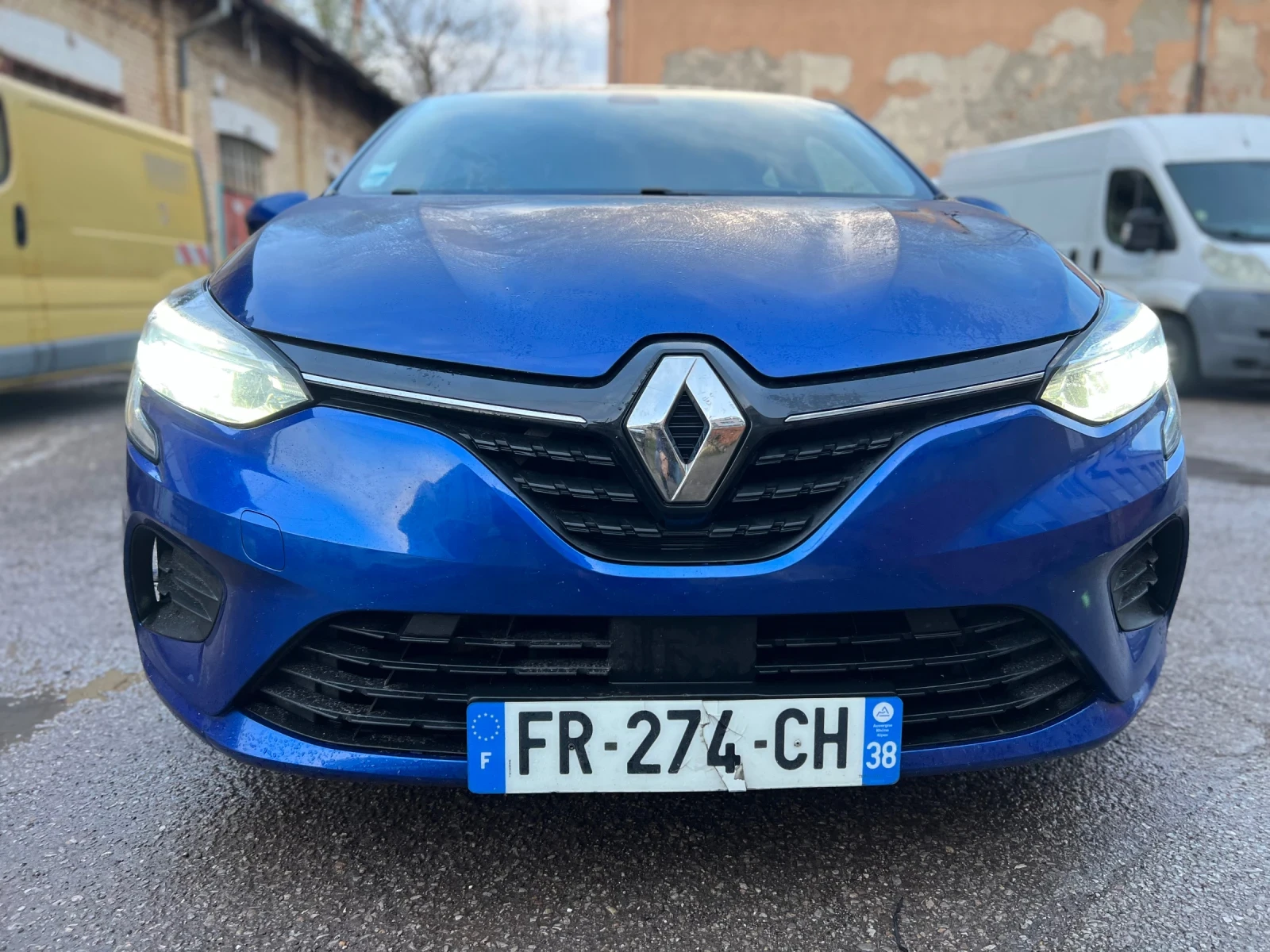 Renault Clio 1.5DCI HATCHBACK  - изображение 2