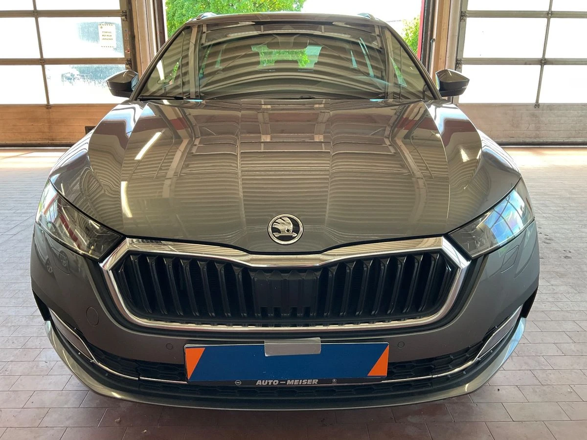 Skoda Octavia 2.0* TDI* Style - изображение 2